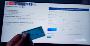 Cómo inscribirse al SIS gratuito por Internet